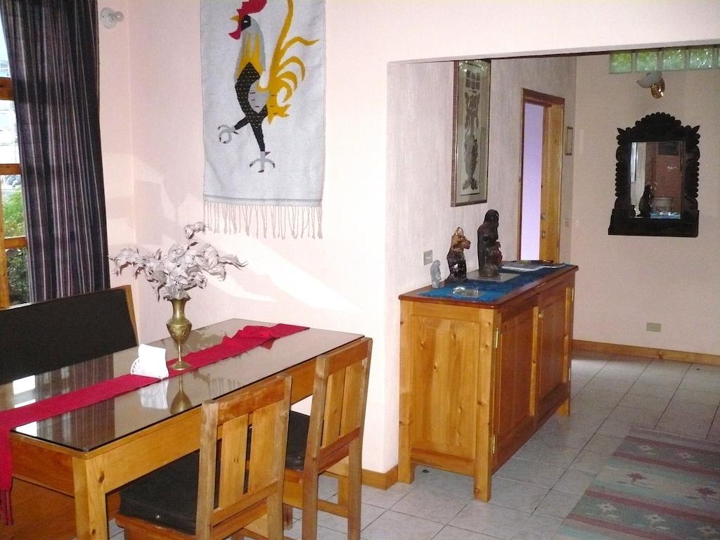 Posada Los Encuentros Panajachel Ruang foto